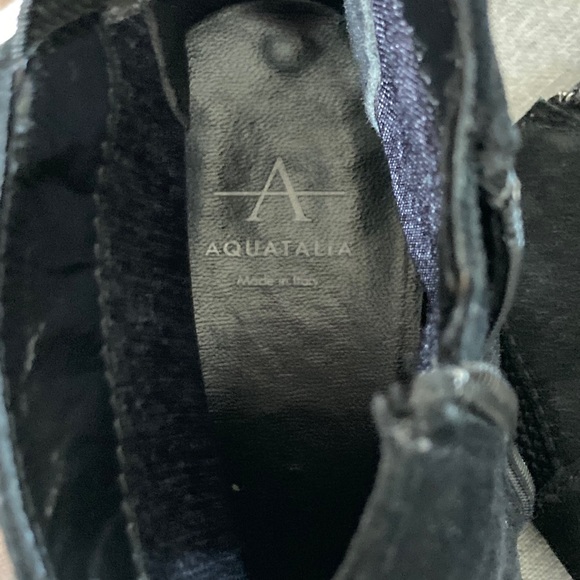 Aquatalia weatherproof suede ankle boots - Picture 7 of 8